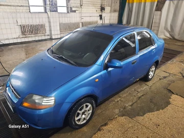 Авто Chevrolet Aveo 2005 № 8494175