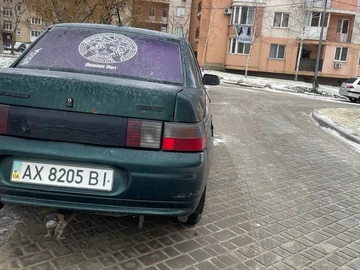 Авто ВАЗ 2110 2004 № 8494192