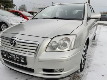Авто Toyota Avensis Verso 2007 № 8494257