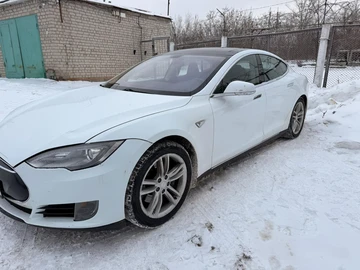 Авто Tesla Model S 2013 № 8494381