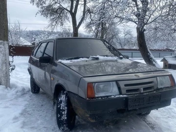 Авто ВАЗ 2109 1991 № 8494442