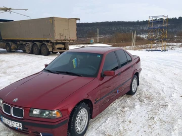 Авто BMW 3 Серия 1995 № 8494461