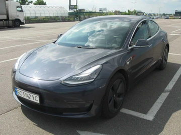 Авто Tesla Model 3 2018 № 8494571