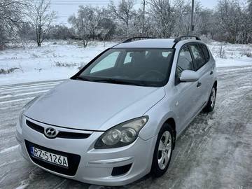 Авто Hyundai I30 2010 № 8494834