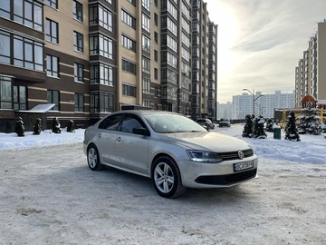 Авто Volkswagen Jetta 2011 № 8495042