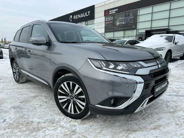 Авто Mitsubishi Outlander 2021 № 8495073