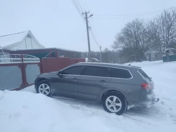 Авто Volkswagen Passat Variant 2016 № 8495128