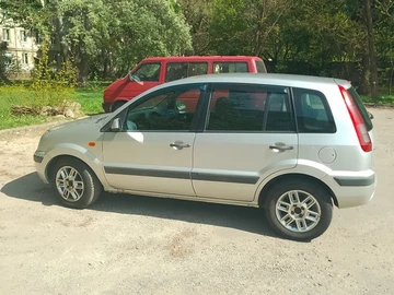 Авто Ford Fusion 2006 № 8495146