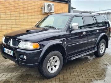 Авто Mitsubishi Pajero Sport 1990 № 8495206