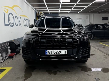 Авто Audi Q7 2022 № 8495330