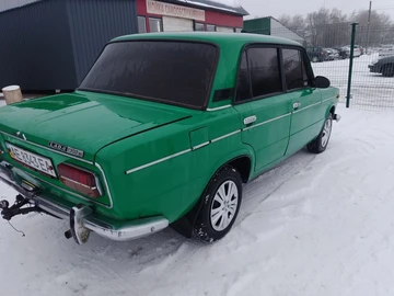 Авто ВАЗ 2103 1989 № 8495458