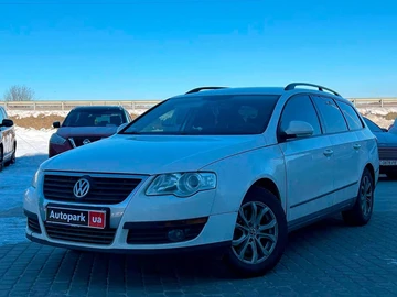 Авто Volkswagen Passat Variant 2010 № 8495508
