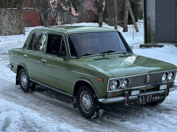 Авто ВАЗ 2103 1975 № 8495556
