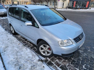 Авто Volkswagen Touran 2004 № 8495698