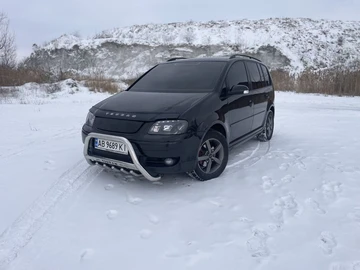 Авто Volkswagen Touran 2004 № 8495838