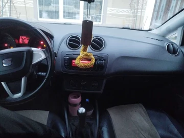 Авто SEAT Ibiza 2011 № 8496002