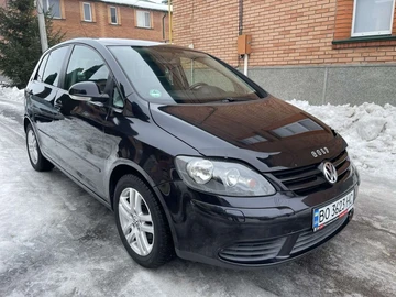 Авто Volkswagen Golf Plus 2005 № 8496014