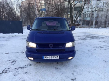 Авто Volkswagen Caravelle 2003 № 8496063