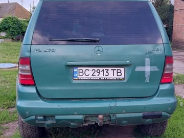 Авто Mercedes Ml Серия 2000 № 8496082