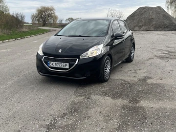 Авто Peugeot 208 2013 № 8496267