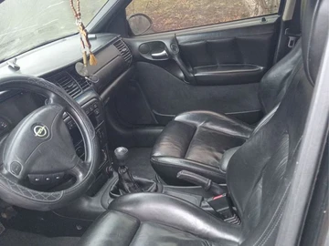 Авто Opel Vectra 1998 № 8496388