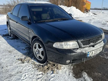 Авто Audi A4 2000 № 8496634
