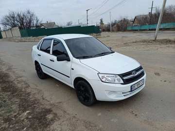 Авто ВАЗ Granta 2013 № 8496726