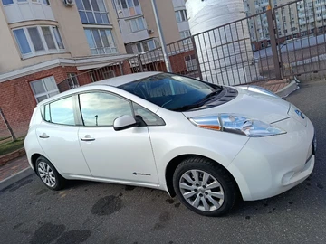 Авто Nissan Leaf 2015 № 8496734