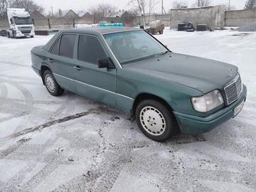 Авто Mercedes W124 1994 № 8496737