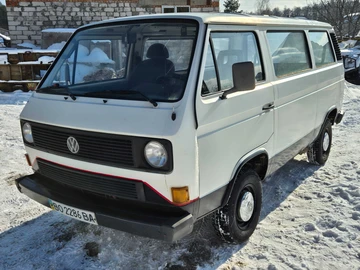 Авто Volkswagen Transporter 1990 № 8497004