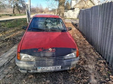 Авто Opel Kadett 1986 № 8497049