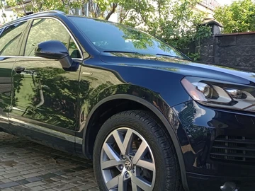 Авто Volkswagen Touareg 2014 № 8497174