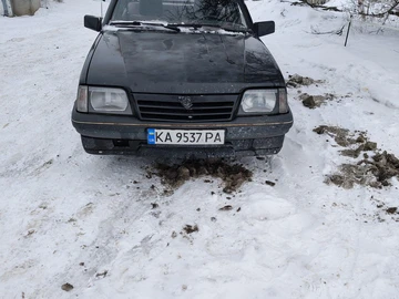 Авто Opel Ascona 1988 № 8497175