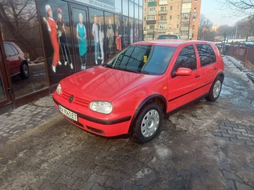 Авто Volkswagen Golf 1998 № 8497329