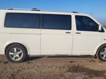 Авто Volkswagen Transporter 2007 № 8497360