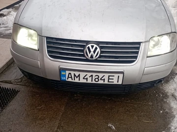 Авто Volkswagen Passat Sedan 2001 № 8497394