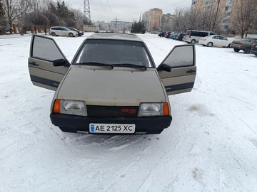 Авто ВАЗ 2109 2000 № 8497475