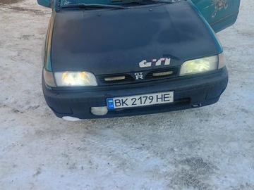 Авто Nissan Sunny 1994 № 8497490