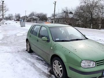 Авто Volkswagen Golf 1999 № 8497682
