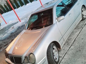 Авто Mercedes E Серия 2000 № 8497731