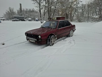 Авто BMW 3 Серия 1988 № 8497808