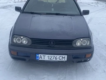 Авто Volkswagen Golf 1995 № 8497835