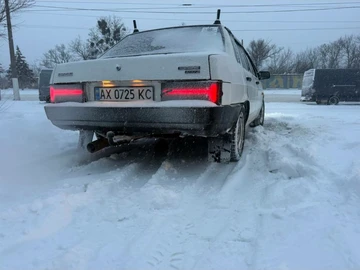 Авто ВАЗ 21099 1999 № 8497860