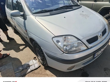 Авто Renault Scenic 2000 № 8498038