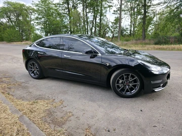 Авто Tesla Model 3 2019 № 8498109