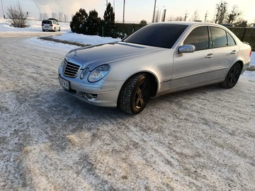 Авто Mercedes 220 2004 № 8498118