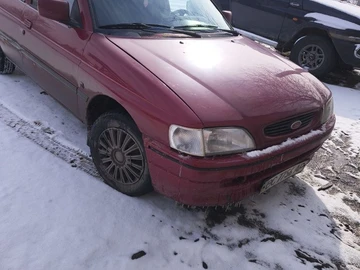 Авто Ford Escort 1993 № 8498162
