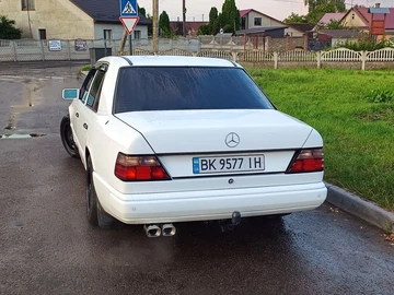 Авто Mercedes 200 1988 № 8498212