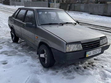 Авто ВАЗ 21099 1992 № 8498346