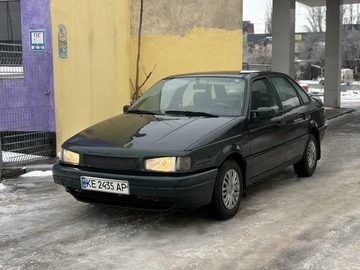 Авто Volkswagen Passat Sedan 1988 № 8498349